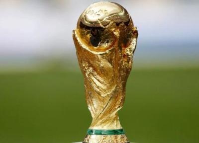 عکس یادگاری زاکانی و تاج با کاپ جام جهانی ، همکاری مشترک عابدزاده و چمران